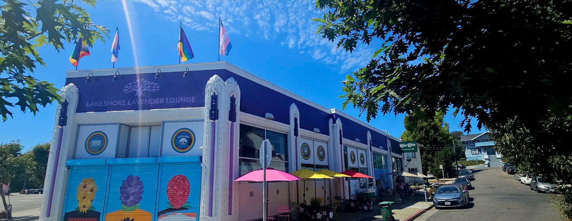 Support the Lakeshore Lavender Lounge!